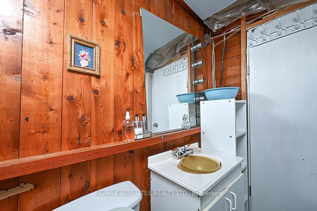 Photo 15 of 147 Beek Road, Montague, Montague Twp — HOMEH