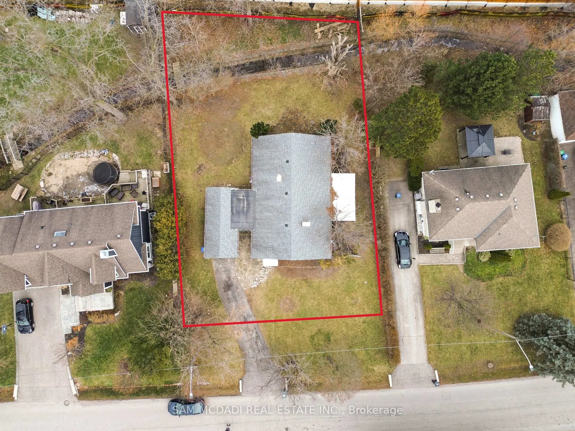 Front of 1235 Old River Road