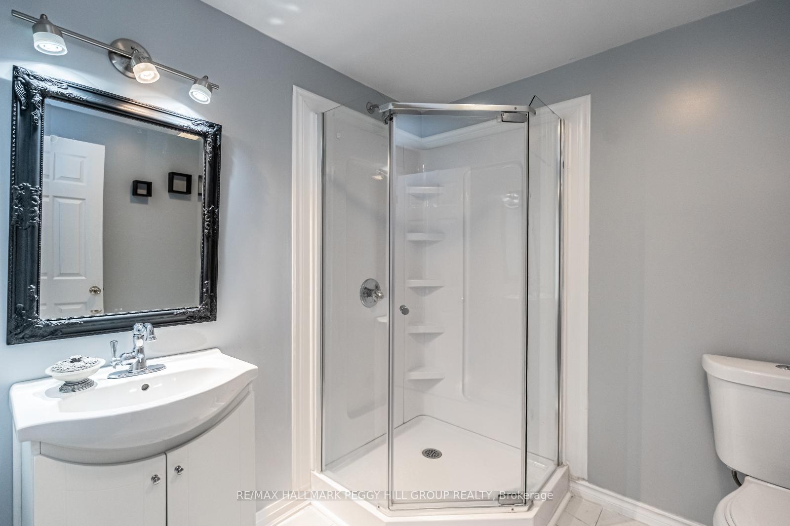 Photo 16 of 2501 Holiday Way, Innisfil, Alcona — HOMEH