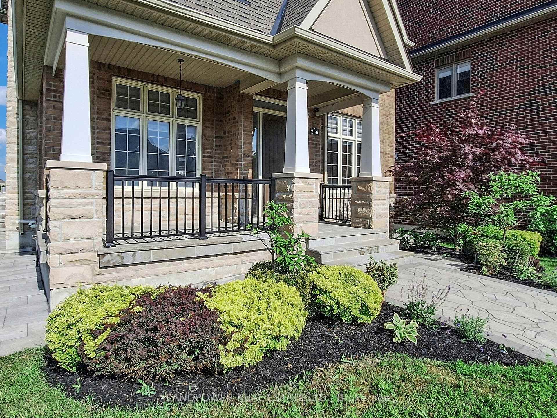 Photo 4 of 266 Angus Glen Boulevard, Markham, Devil's Elbow — HOMEH