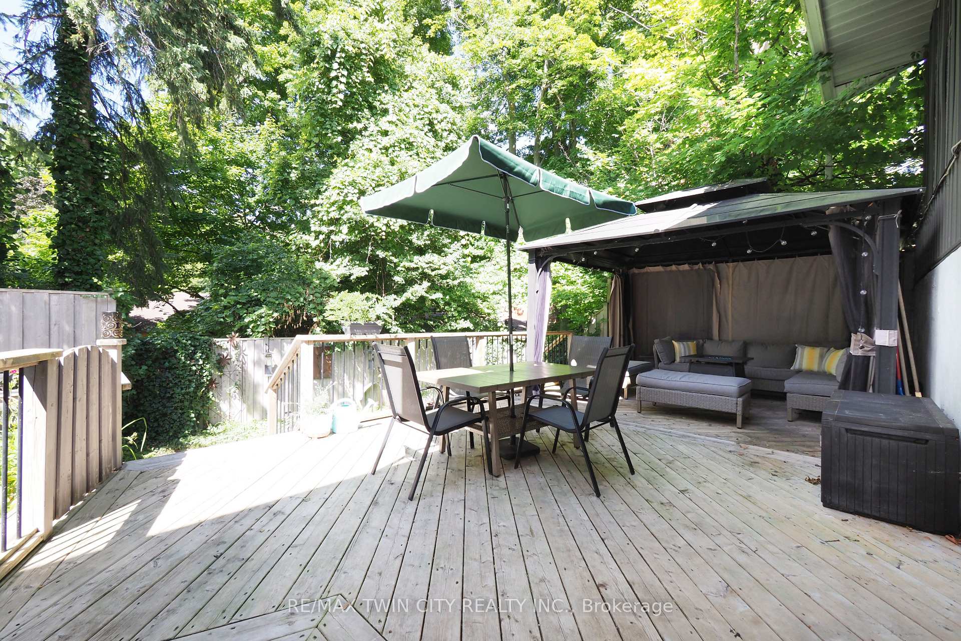 Photo 47 of 218 Greenbrook Drive, Kitchener — HOMEH