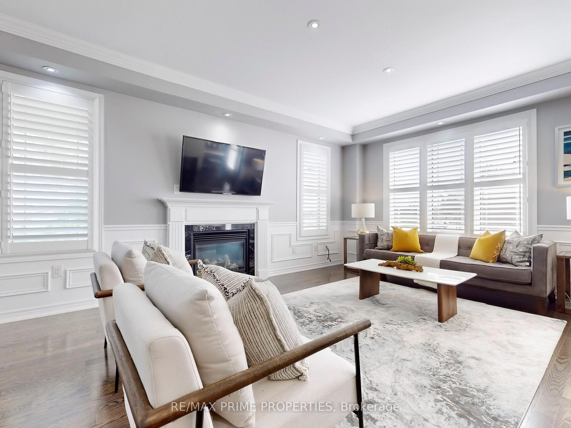 Photo 4 of 250 Cornell Centre Boulevard, Markham, Cornell — HOMEH