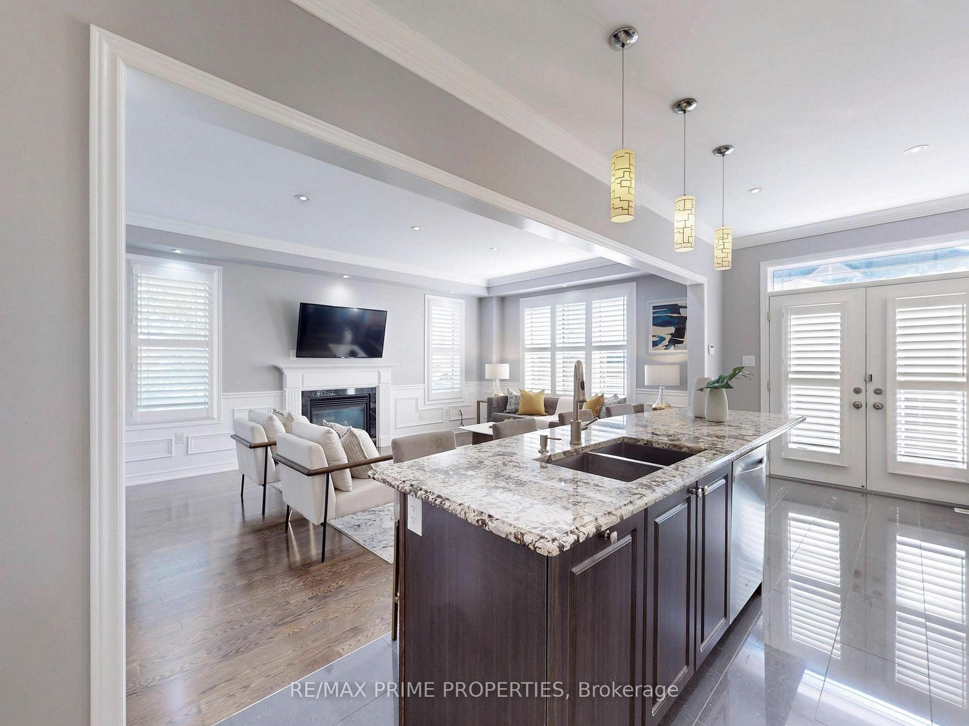 Photo 14 of 250 Cornell Centre Boulevard, Markham, Cornell — HOMEH