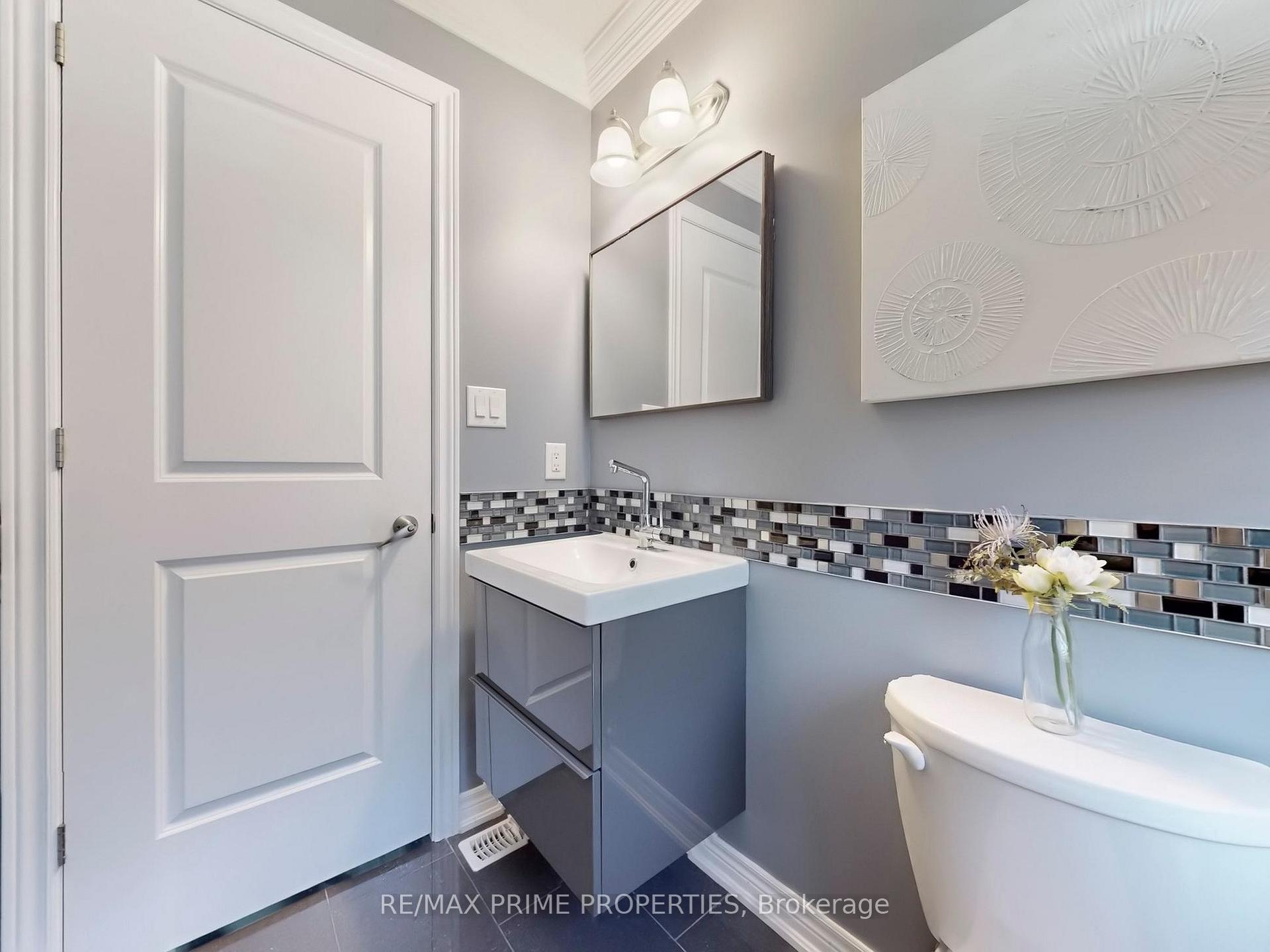 Photo 16 of 250 Cornell Centre Boulevard, Markham, Cornell — HOMEH