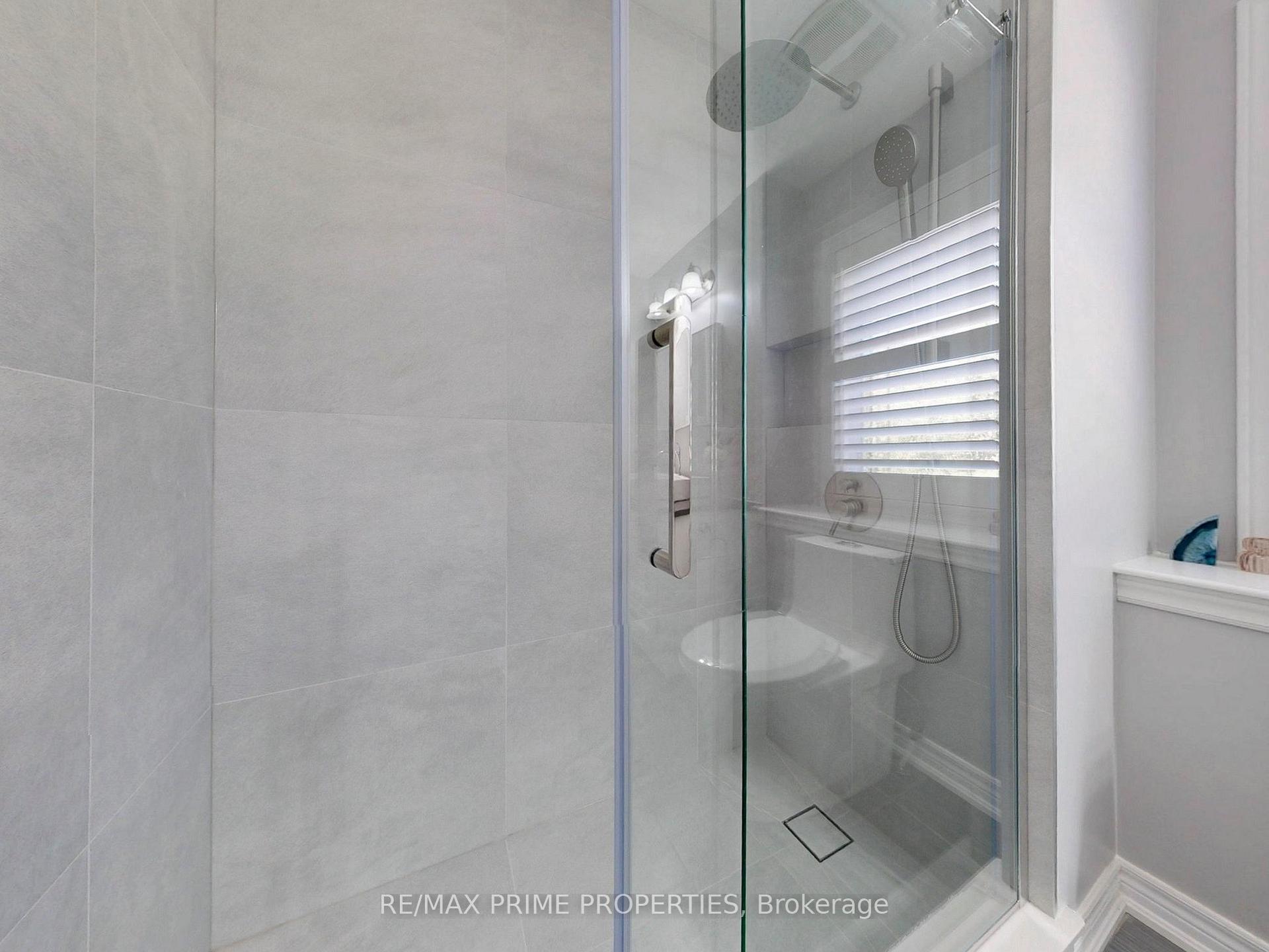 Photo 32 of 250 Cornell Centre Boulevard, Markham, Cornell — HOMEH
