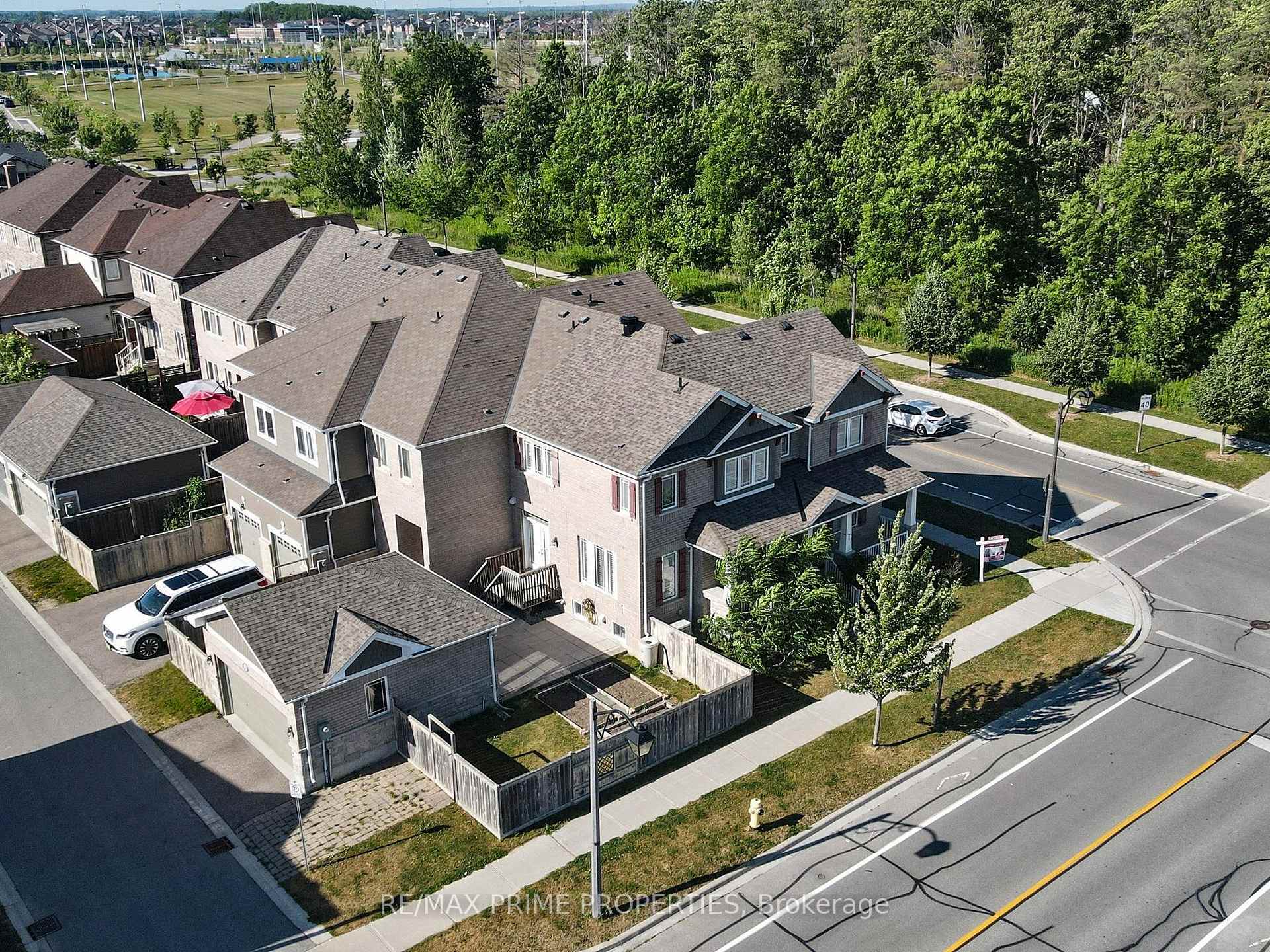 Photo 47 of 250 Cornell Centre Boulevard, Markham, Cornell — HOMEH