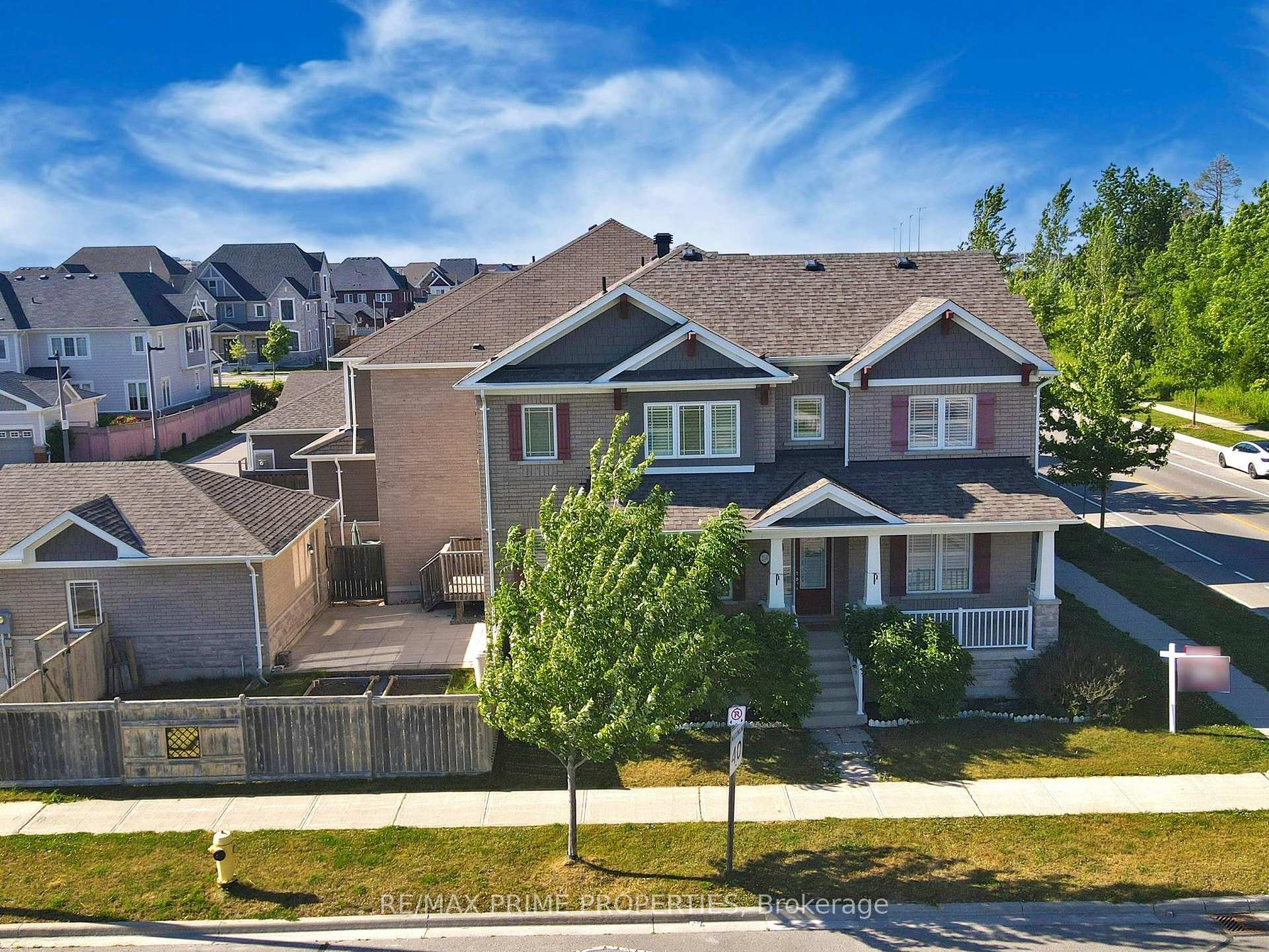 Photo 48 of 250 Cornell Centre Boulevard, Markham, Cornell — HOMEH