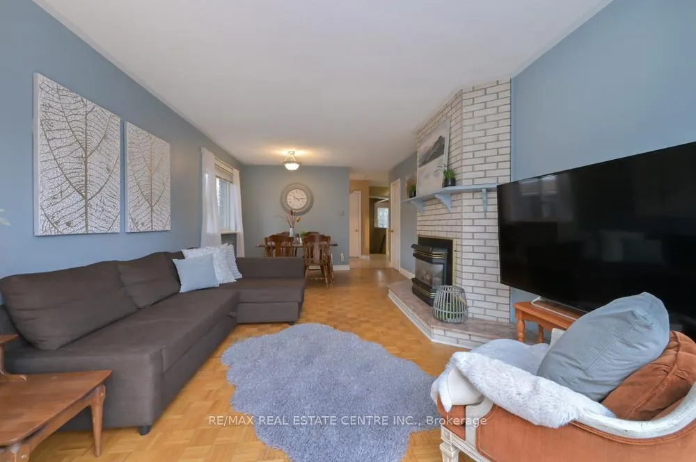 Photo 15 of 46 Grassington Crescent, Brampton, Northgate — HOMEH