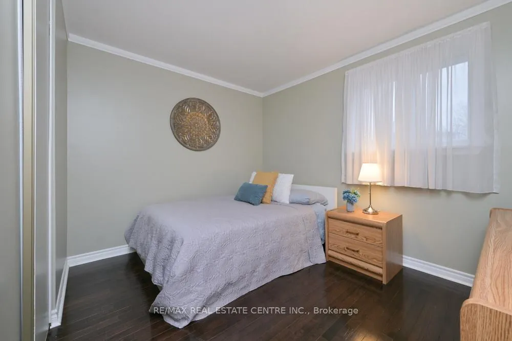 Photo 21 of 46 Grassington Crescent, Brampton, Northgate — HOMEH