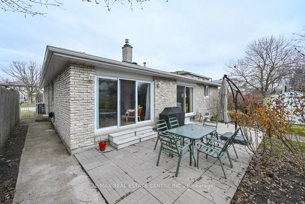 Photo 30 of 46 Grassington Crescent, Brampton, Northgate — HOMEH