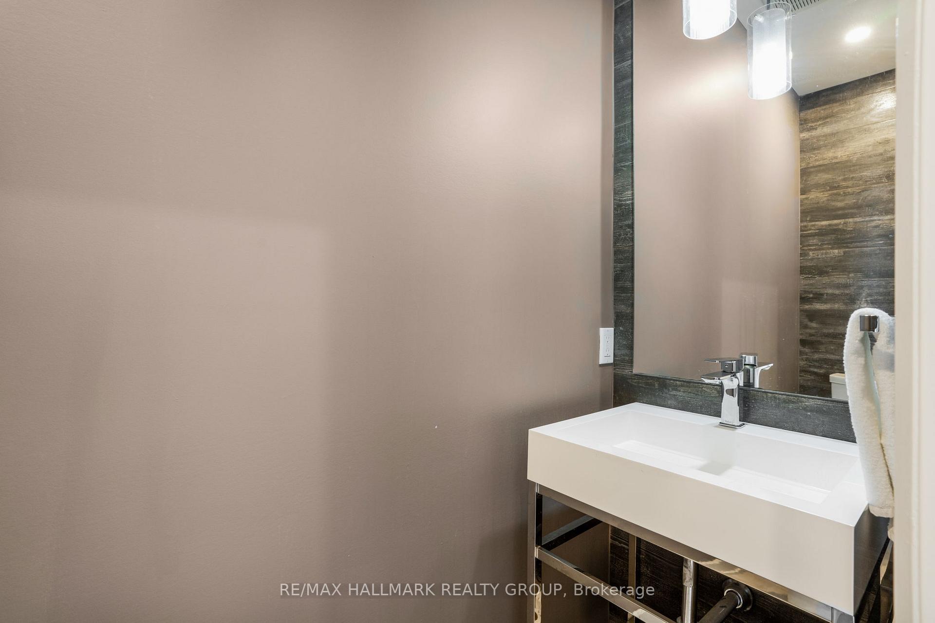Photo 6 of 1341 Morley Boulevard, Ottawa, Courtland Park — HOMEH