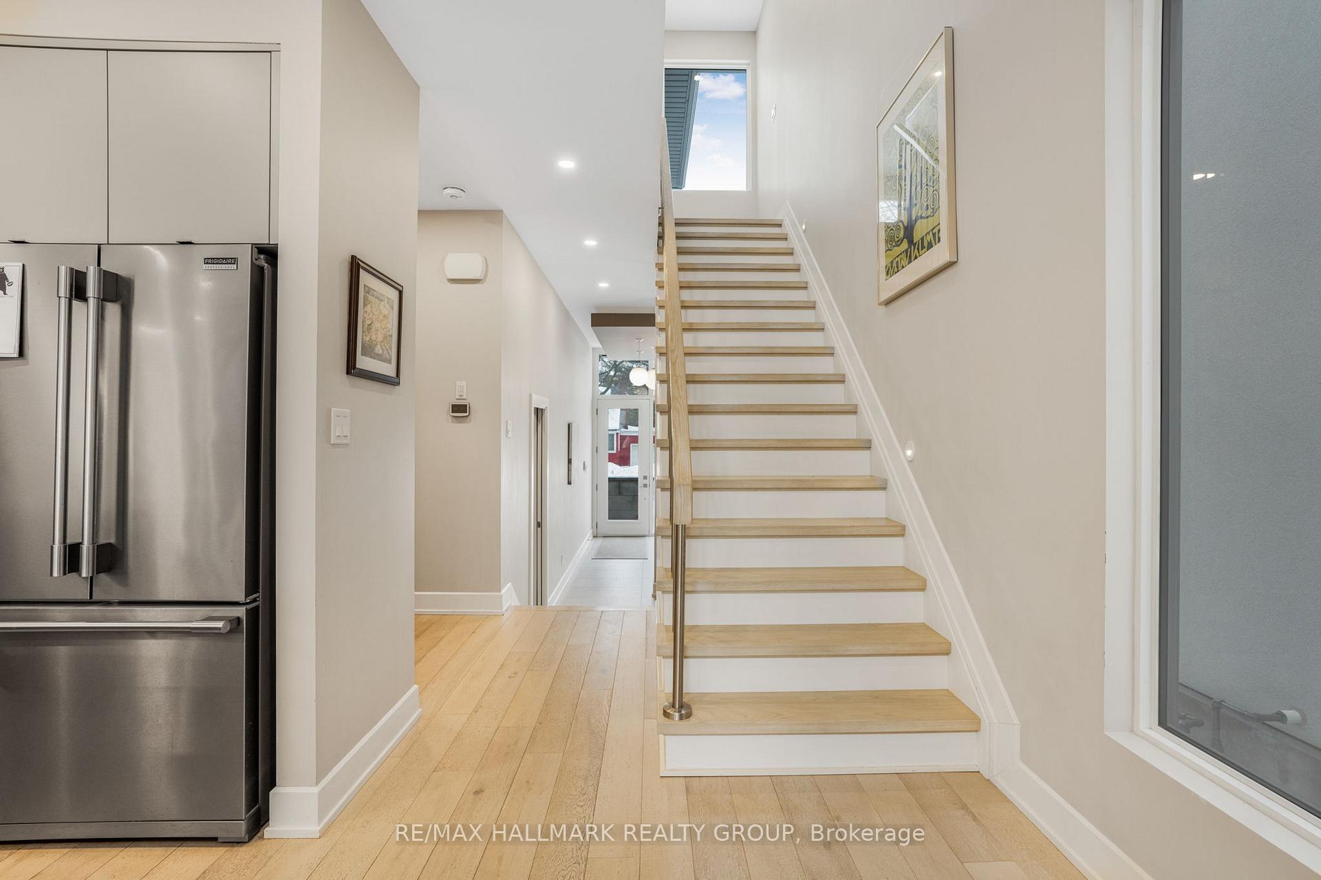 Photo 7 of 1341 Morley Boulevard, Ottawa, Courtland Park — HOMEH