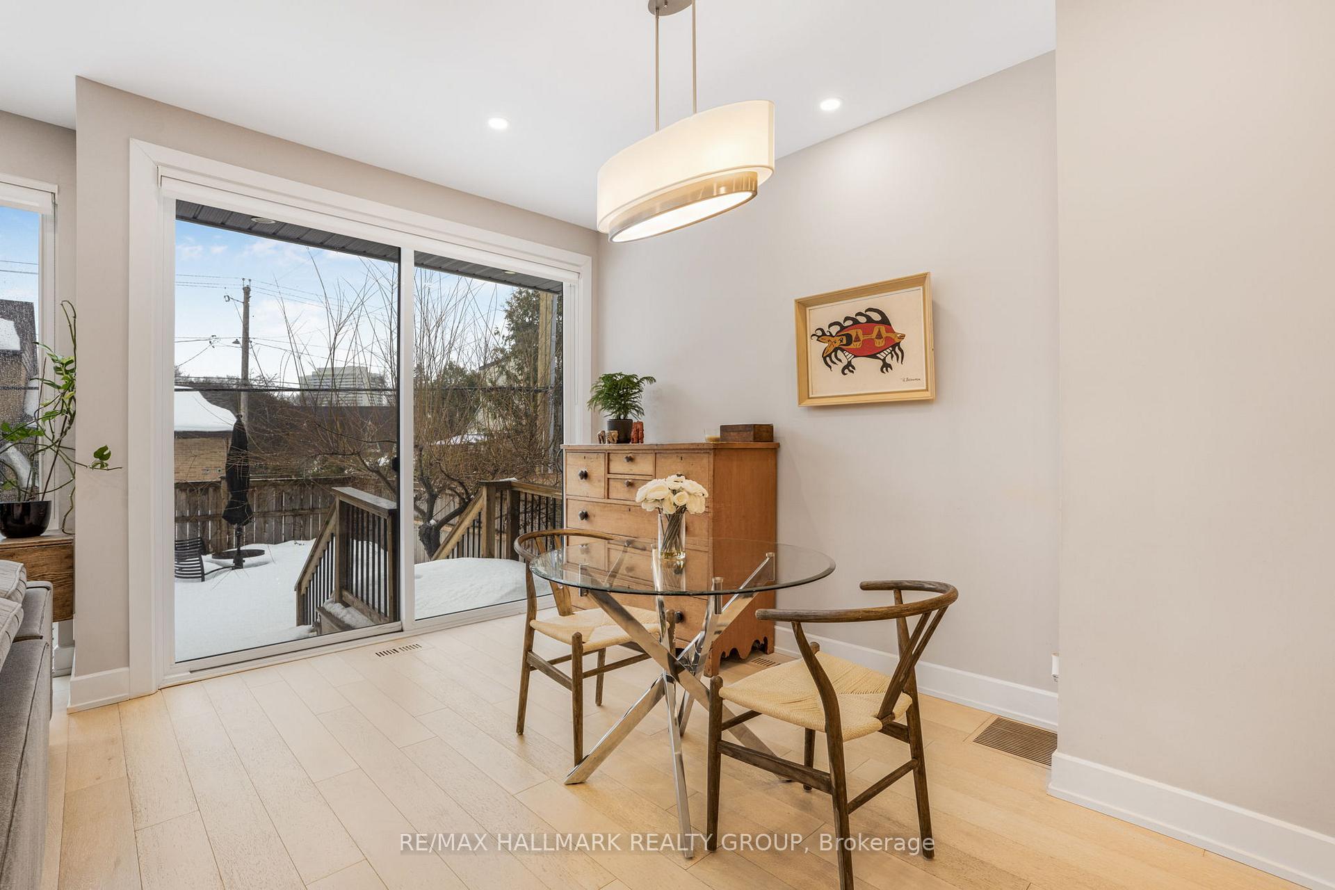 Photo 18 of 1341 Morley Boulevard, Ottawa, Courtland Park — HOMEH