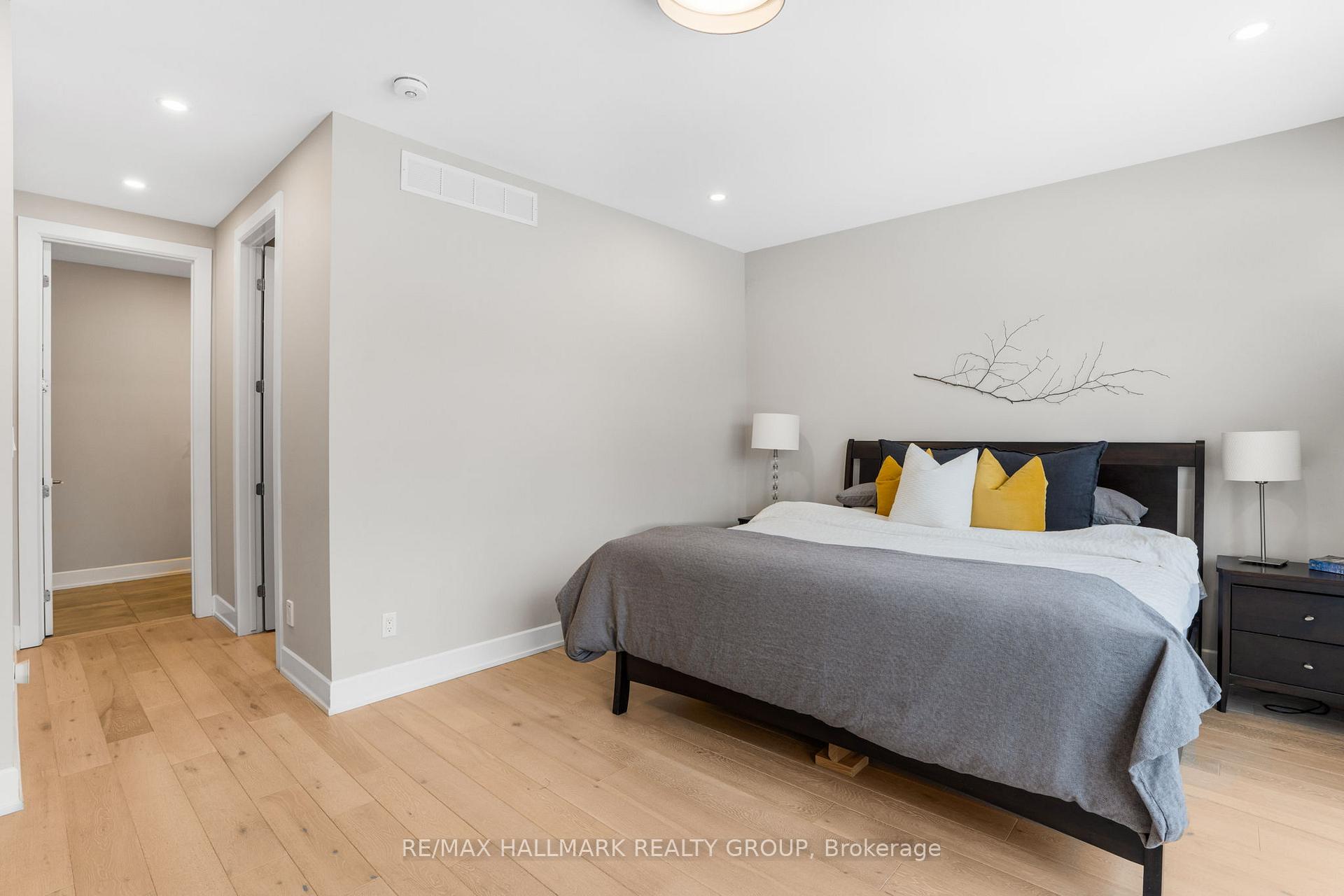 Photo 22 of 1341 Morley Boulevard, Ottawa, Courtland Park — HOMEH