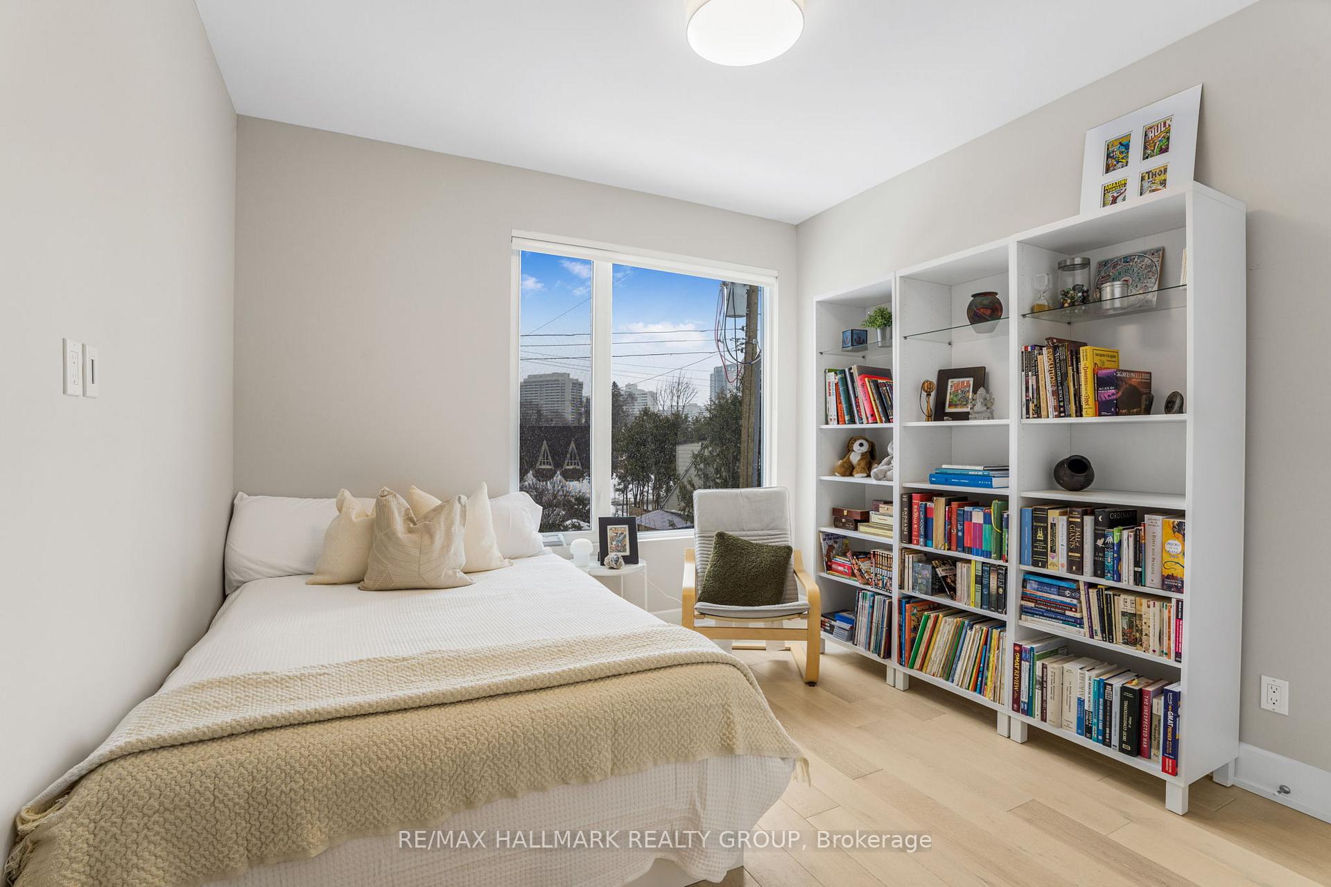 Photo 27 of 1341 Morley Boulevard, Ottawa, Courtland Park — HOMEH