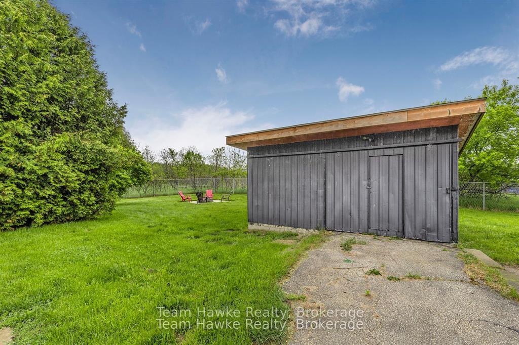 Photo 39 of 969 William Street, Midland — HOMEH