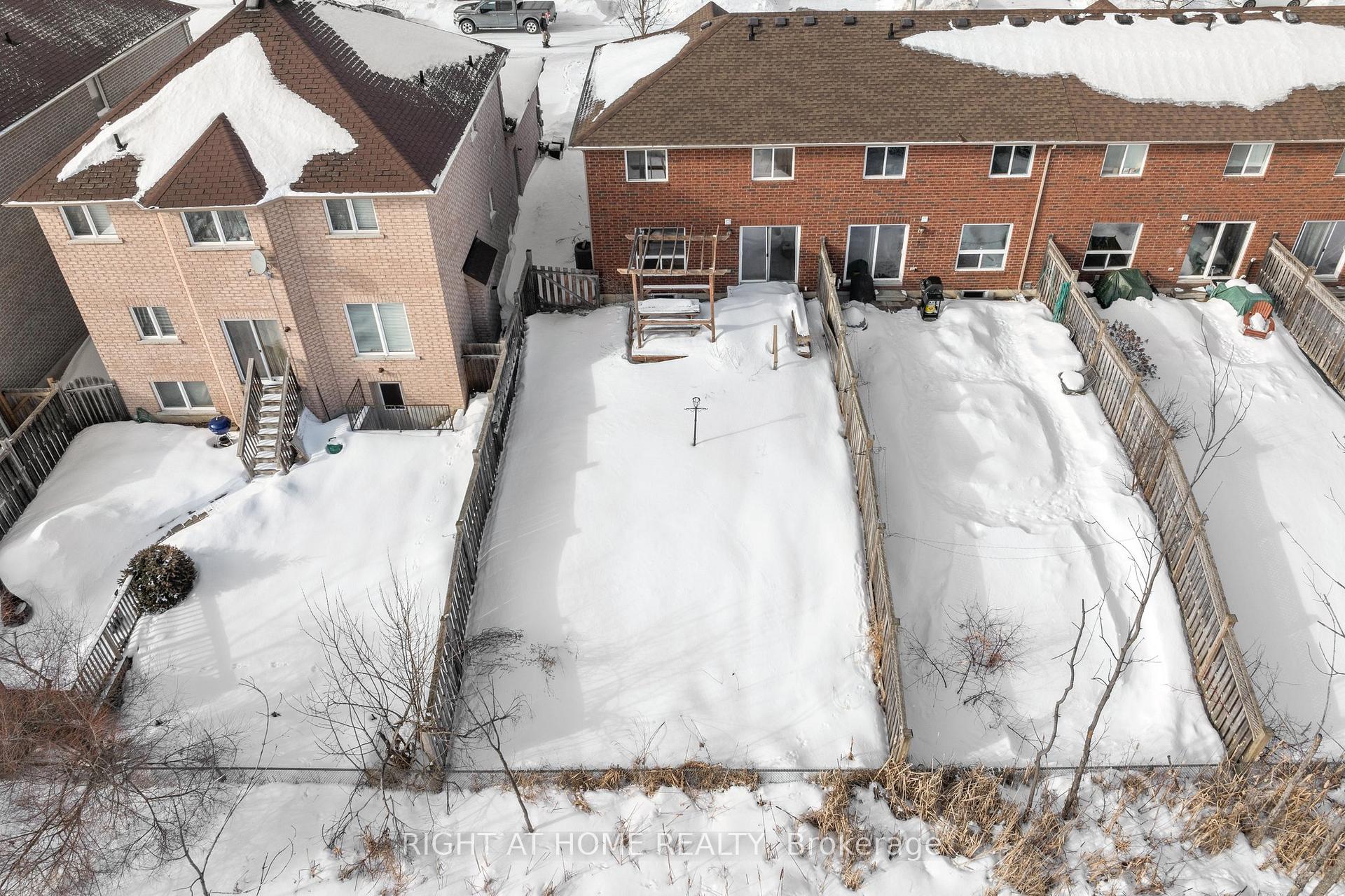 Photo 3 of 1981 Swan Street, Innisfil, Alcona — HOMEH