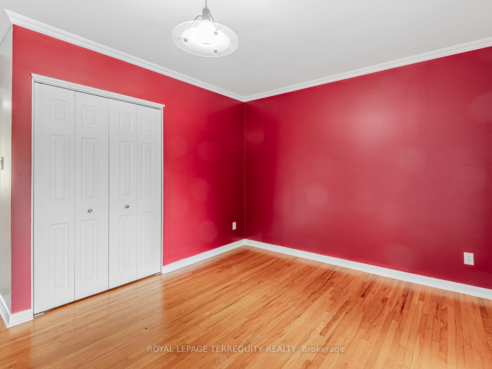 Photo 20 of 8 Lincoln Green Drive, Markham, Bullock — HOMEH