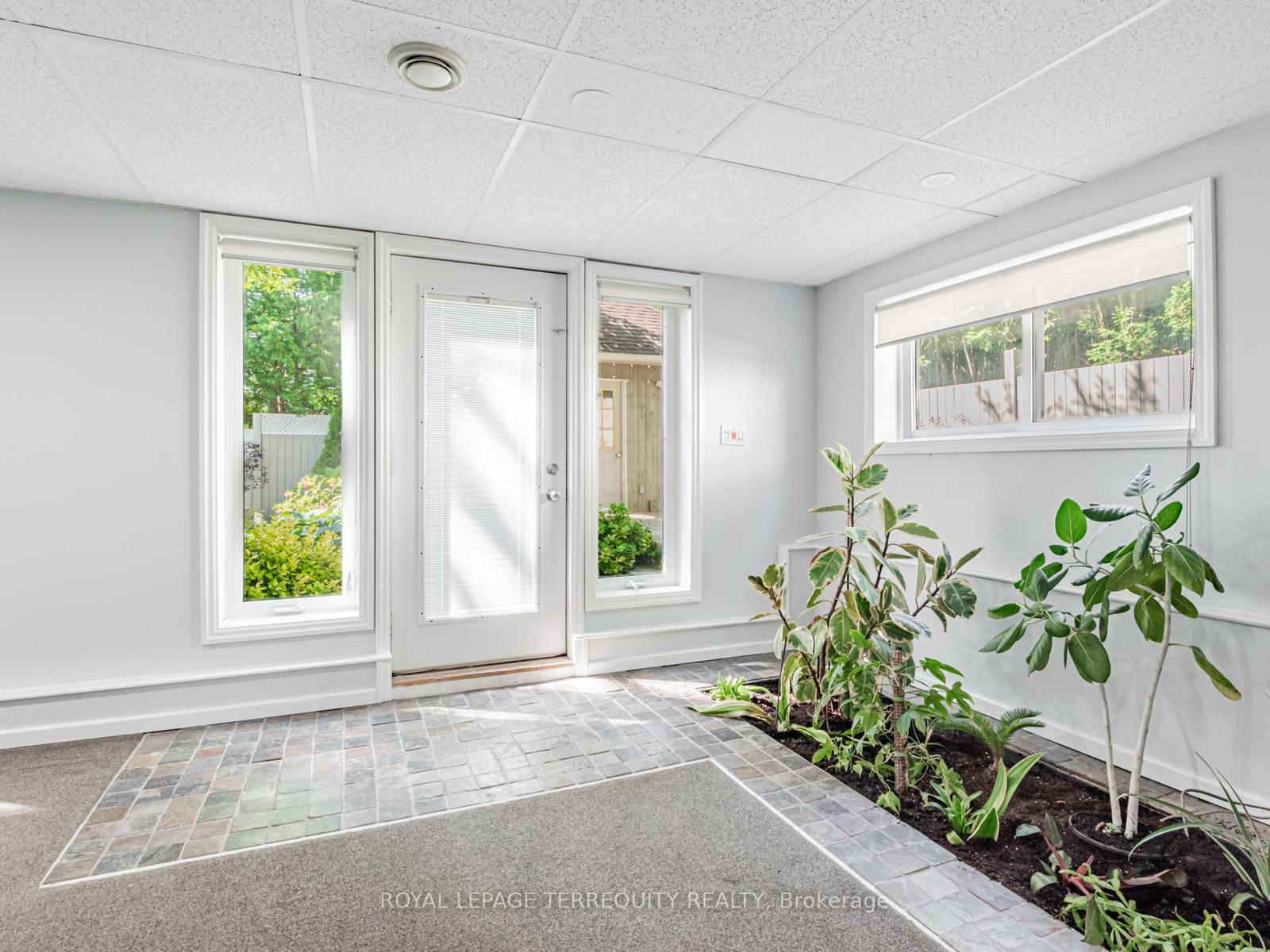 Photo 27 of 8 Lincoln Green Drive, Markham, Bullock — HOMEH