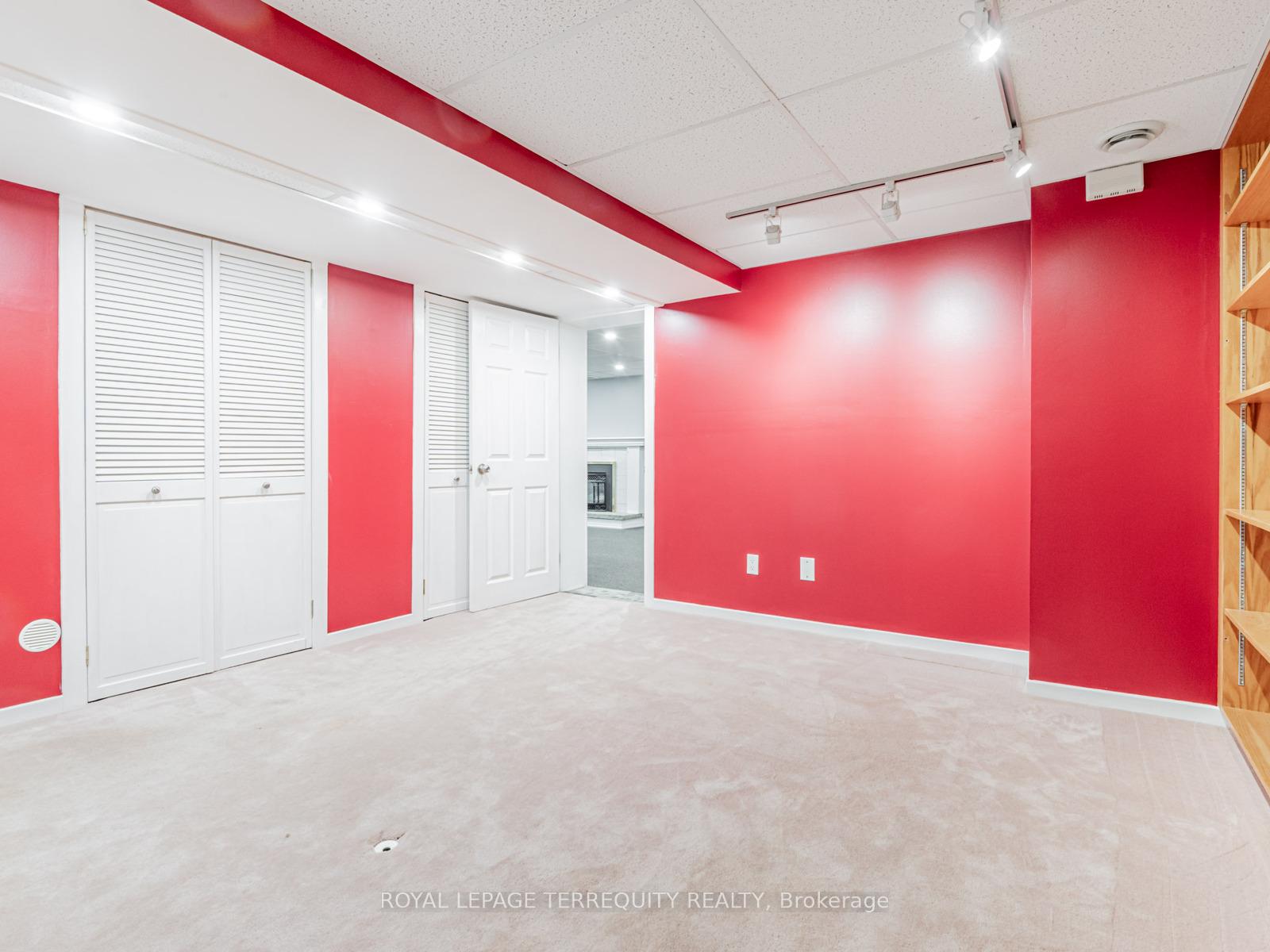 Photo 31 of 8 Lincoln Green Drive, Markham, Bullock — HOMEH