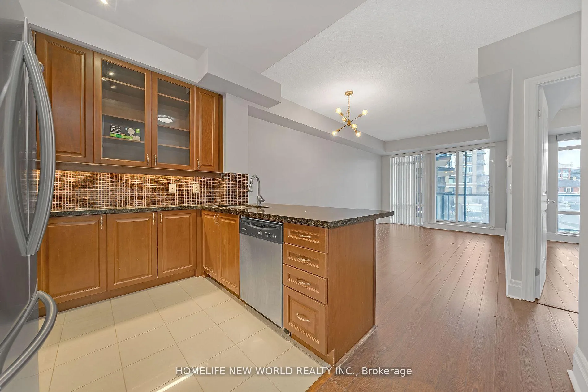 Photo 6 of Unit 201, 151 Upper Duke Crescent, Markham, Unionville — HOMEH