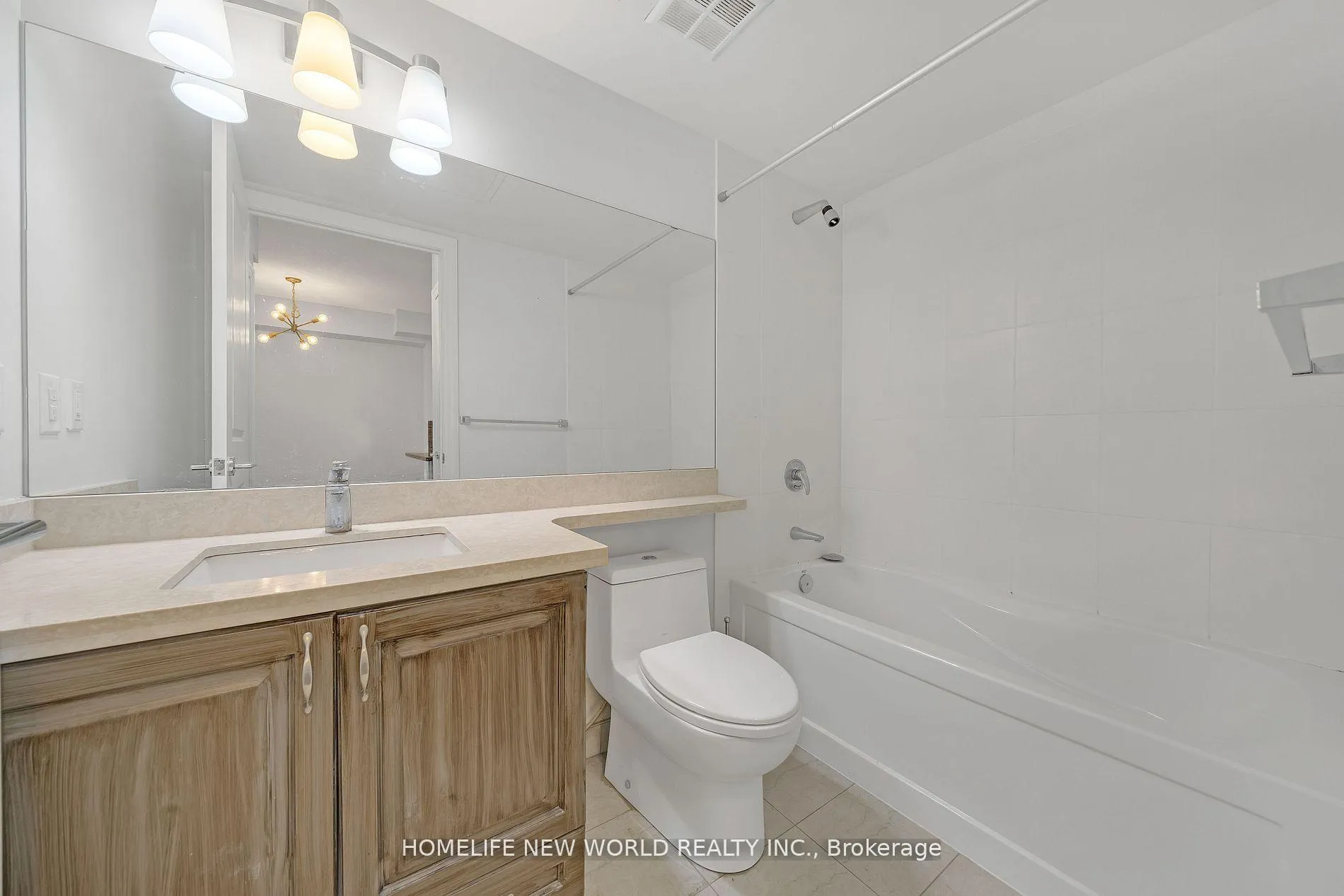 Photo 10 of Unit 201, 151 Upper Duke Crescent, Markham, Unionville — HOMEH