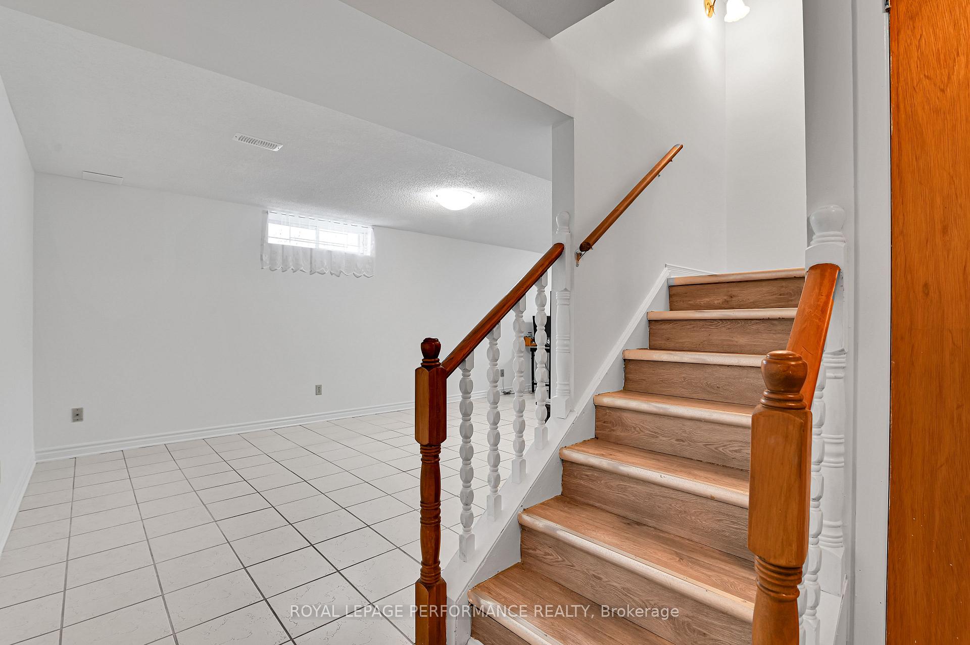 Photo 29 of 205 Hudson Avenue, Ottawa, Courtland Park — HOMEH