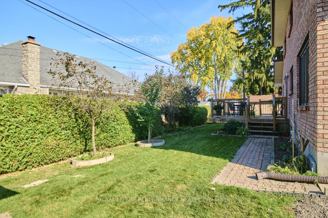 Photo 42 of 205 Hudson Avenue, Ottawa, Courtland Park — HOMEH