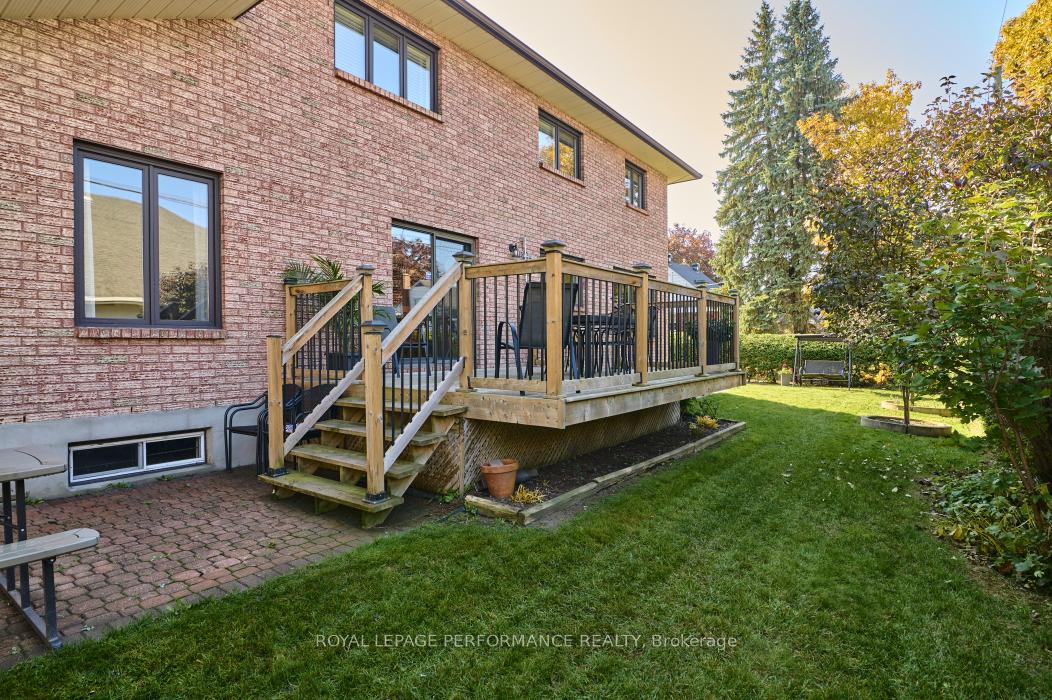Photo 48 of 205 Hudson Avenue, Ottawa, Courtland Park — HOMEH
