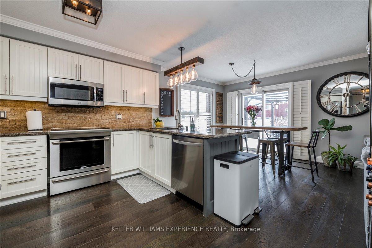 Photo 4 of 2317 Warrington Way, Innisfil, Alcona — HOMEH
