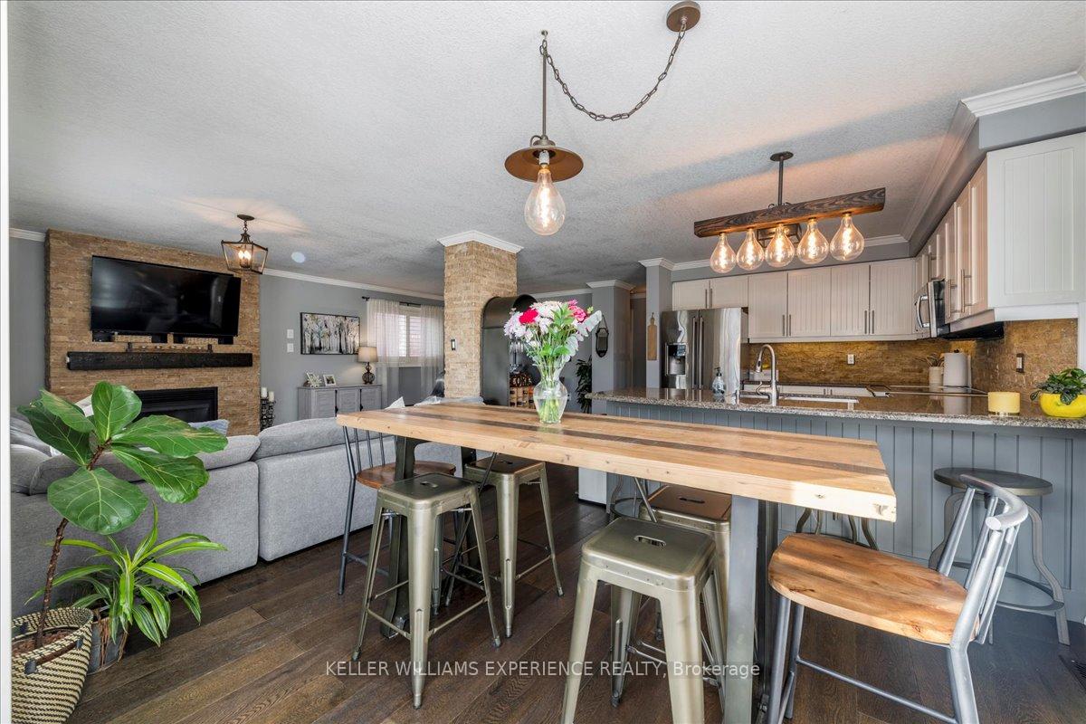 Photo 8 of 2317 Warrington Way, Innisfil, Alcona — HOMEH