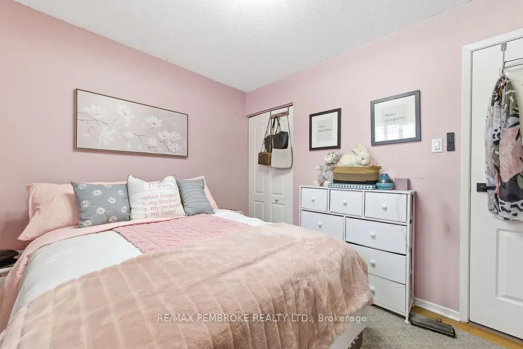 Photo 30 of 52 Laurentian Drive, Petawawa — HOMEH