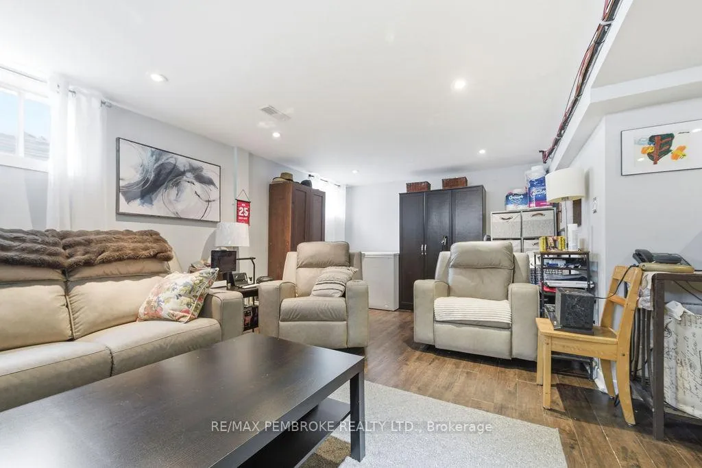 Photo 34 of 52 Laurentian Drive, Petawawa — HOMEH
