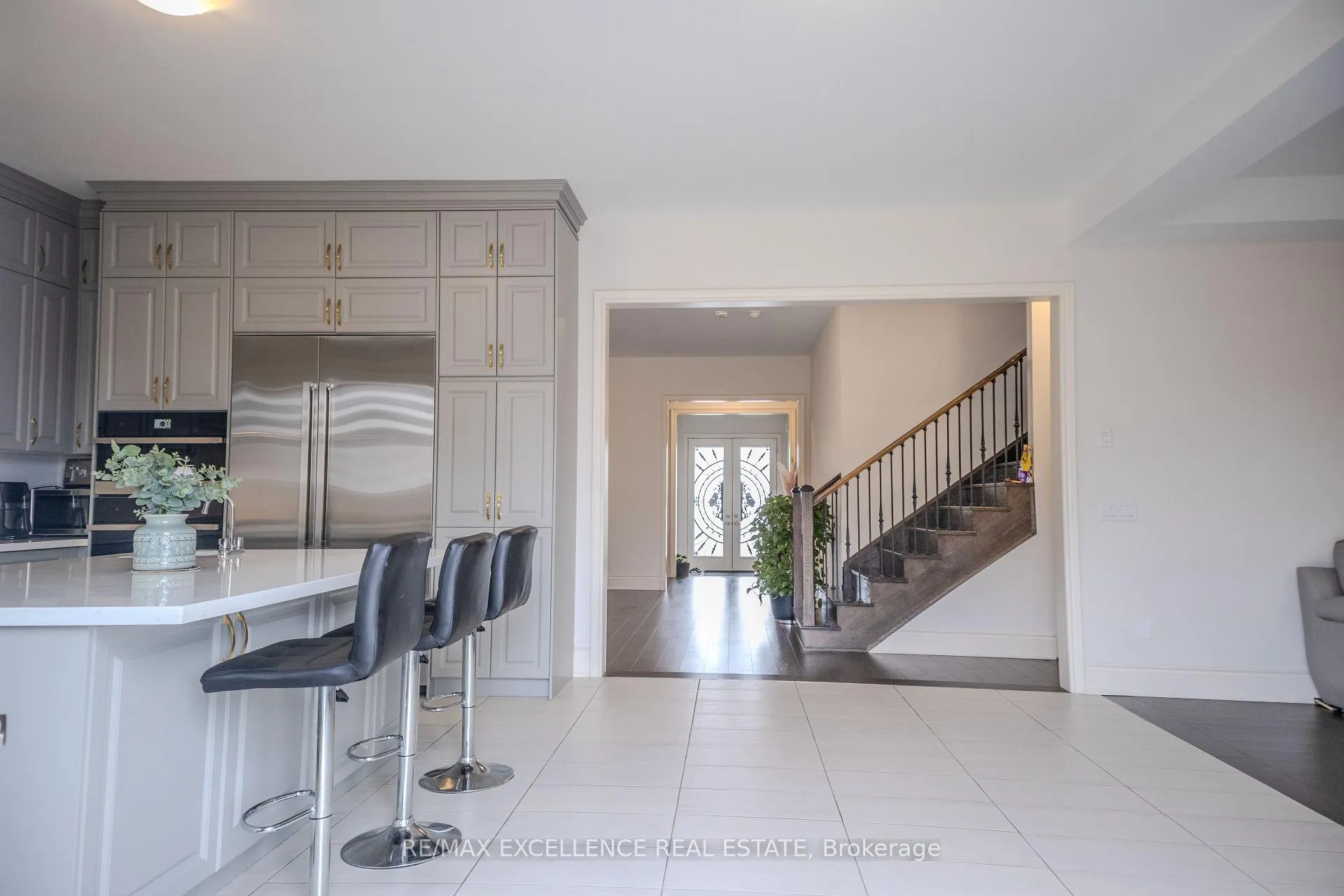 Photo 13 of 42 Cattail Crescent N, Hamilton, Waterdown — HOMEH