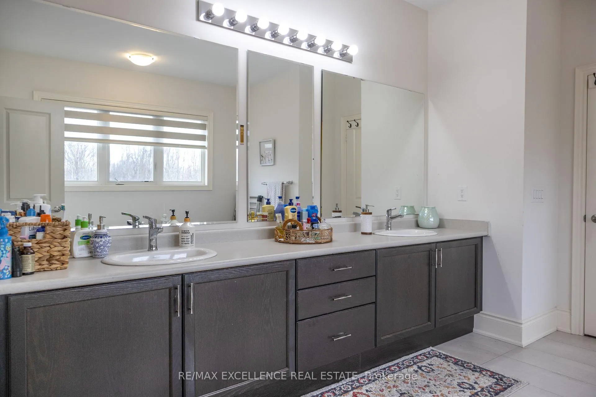 Photo 23 of 42 Cattail Crescent N, Hamilton, Waterdown — HOMEH