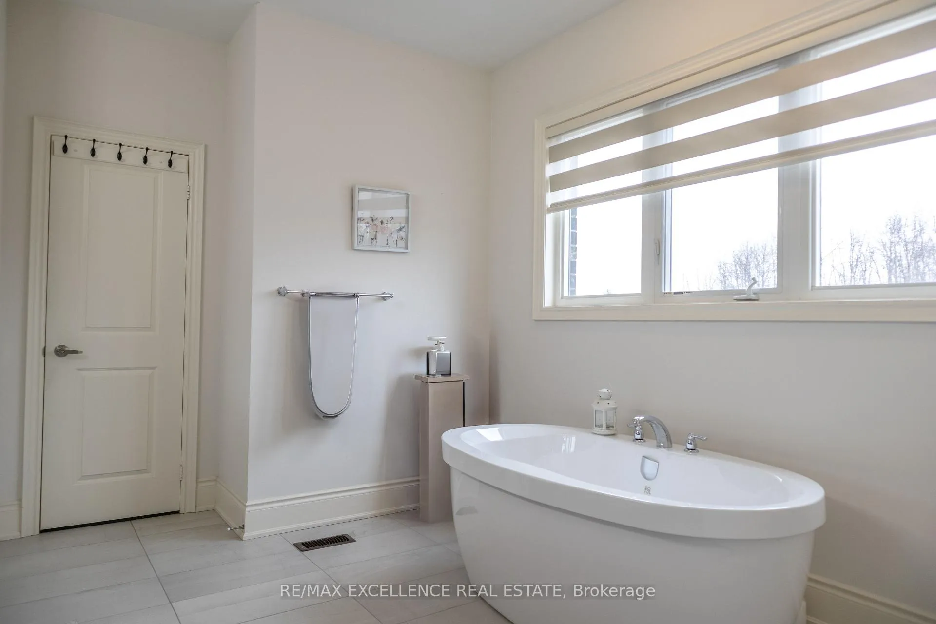 Photo 24 of 42 Cattail Crescent N, Hamilton, Waterdown — HOMEH