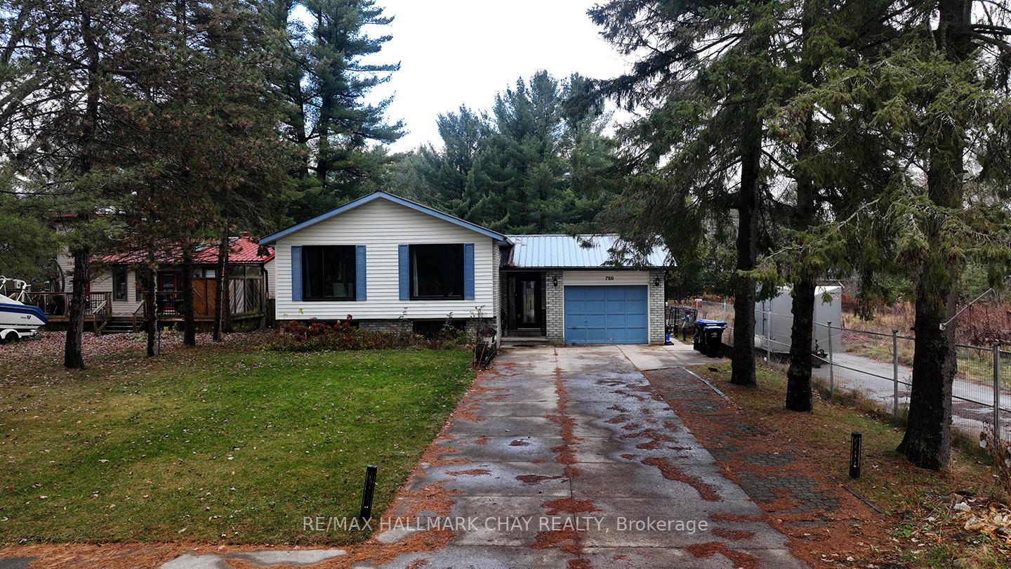 Photo 1 of 780 Pinegrove Avenue, Innisfil, Rural Innisfil — HOMEH