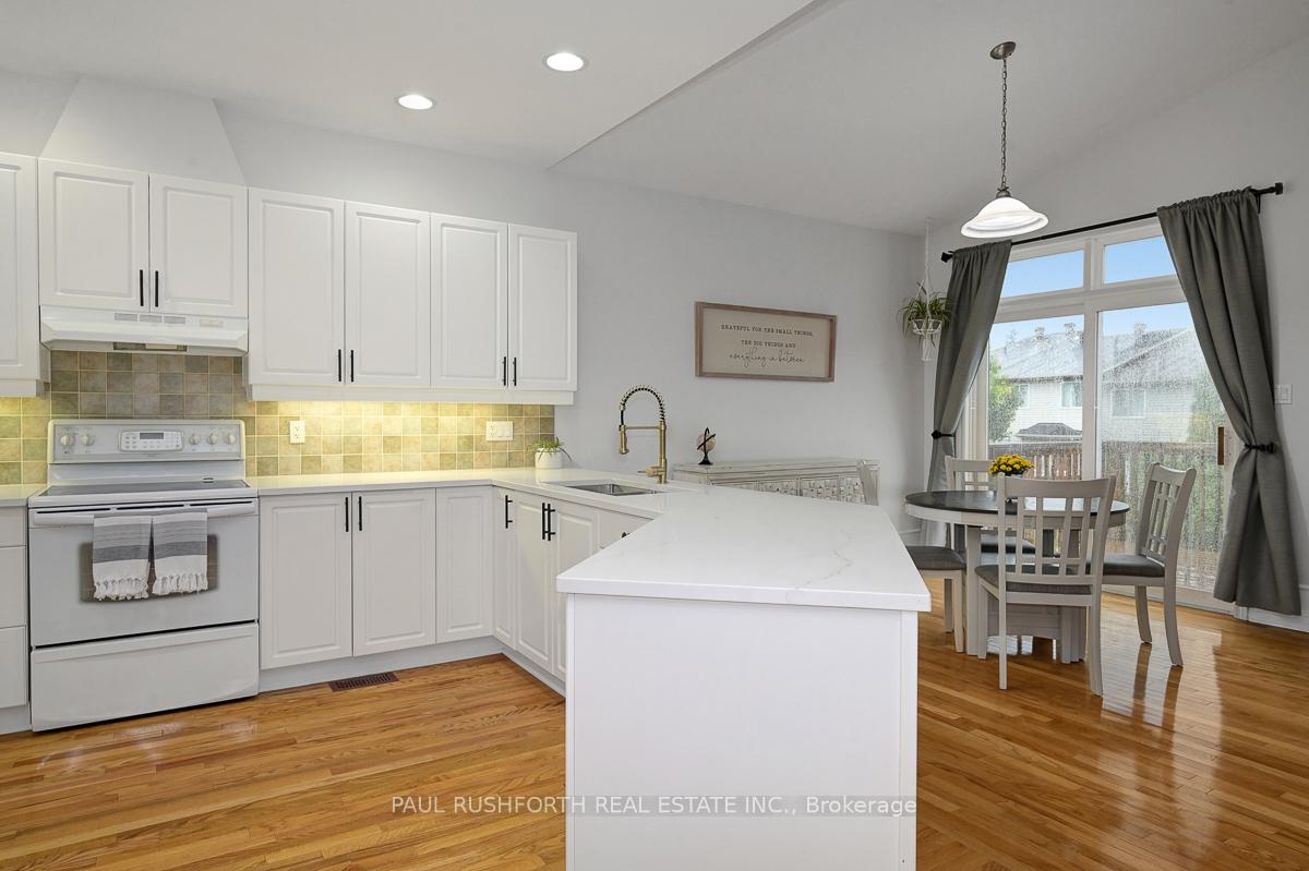 Photo 17 of 65 Polo Lane, Ottawa, Kanata - Emerald Meadows/Trailwest — HOMEH