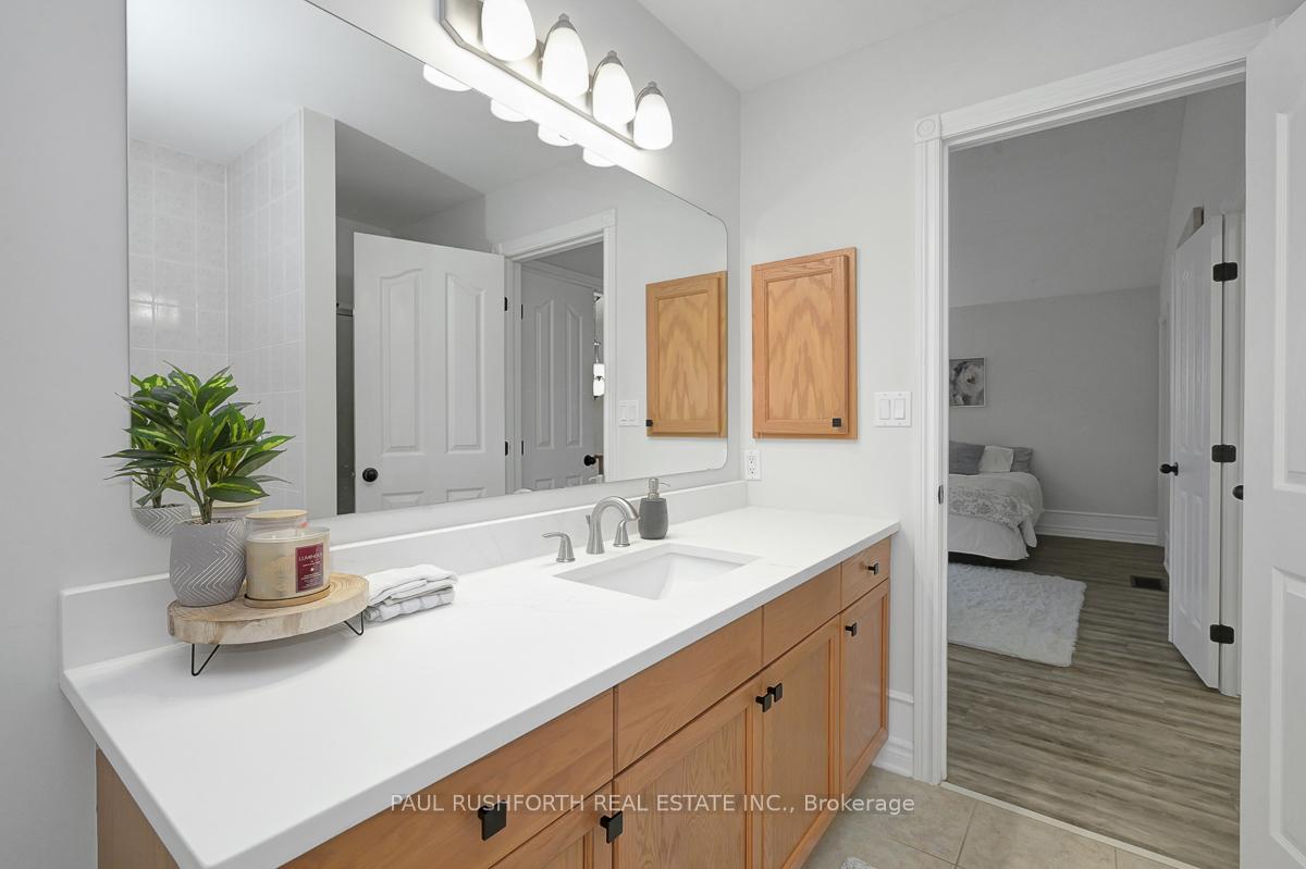 Photo 33 of 65 Polo Lane, Ottawa, Kanata - Emerald Meadows/Trailwest — HOMEH