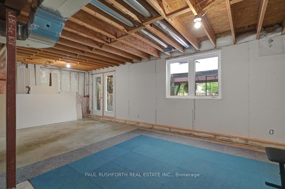 Photo 43 of 65 Polo Lane, Ottawa, Kanata - Emerald Meadows/Trailwest — HOMEH