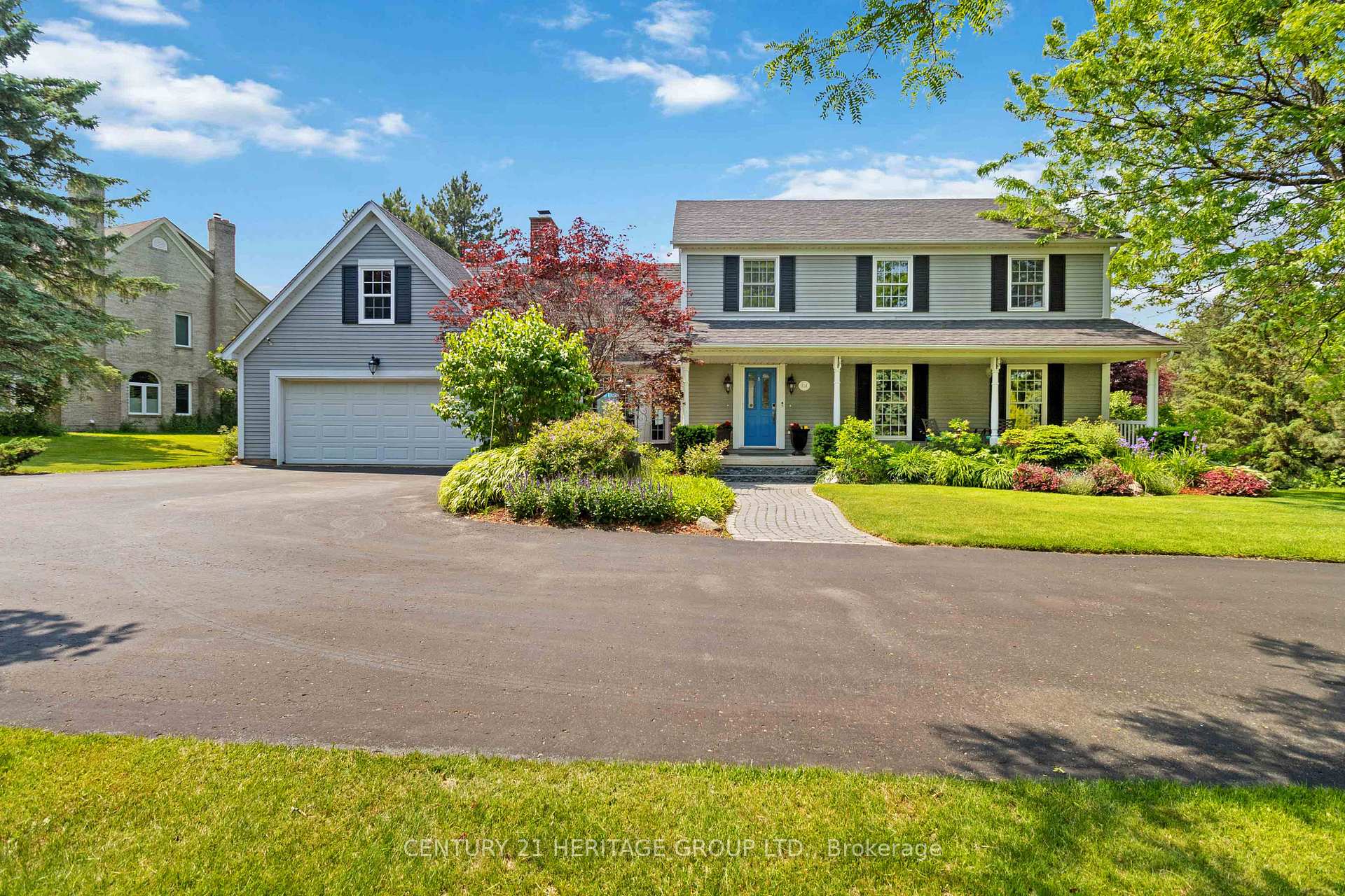 Photo 2 of 151 Wheelihan Way, Milton, Campbellville — HOMEH