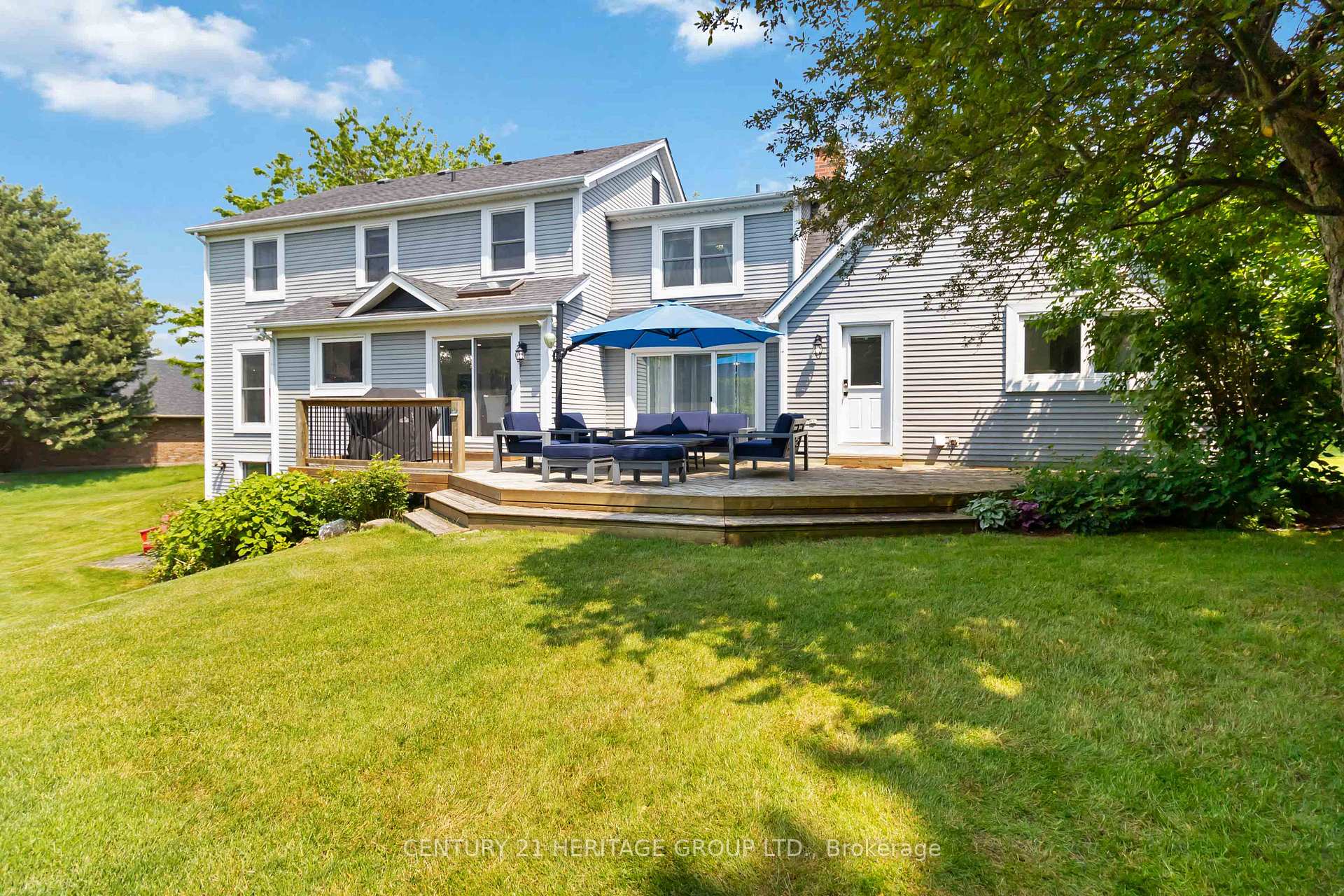 Photo 35 of 151 Wheelihan Way, Milton, Campbellville — HOMEH