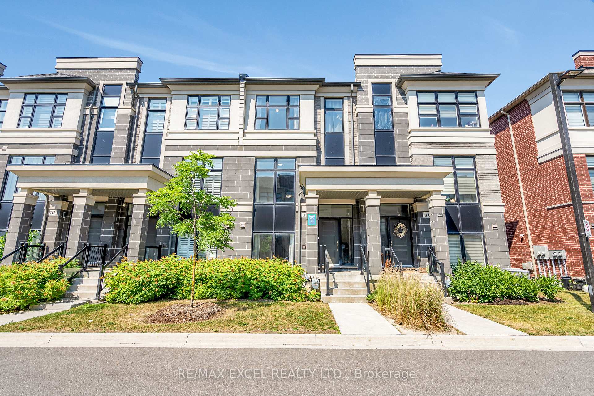 Photo 1 of 14 Andalusia Lane, Markham, Wismer — HOMEH