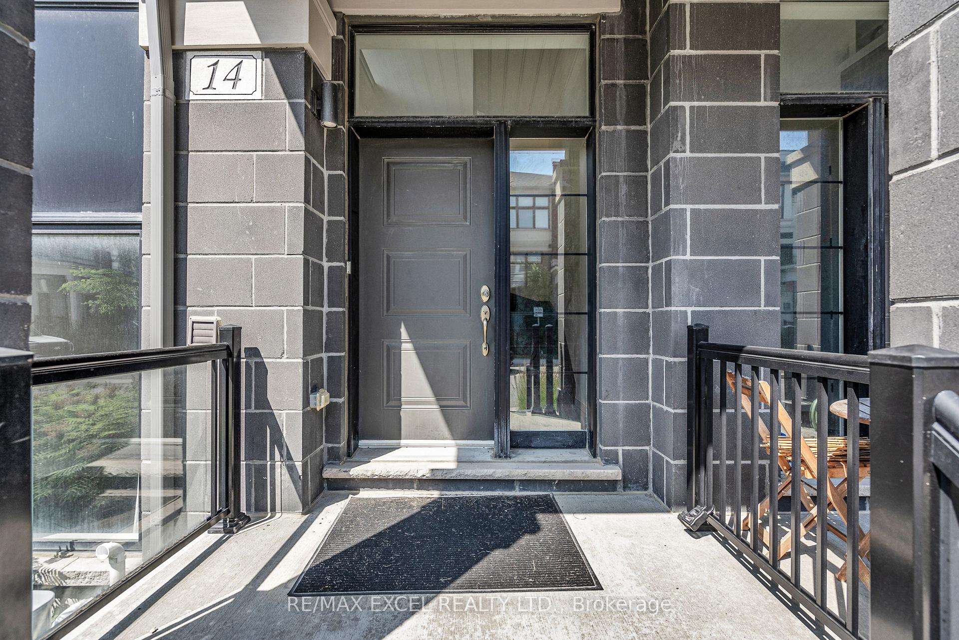 Photo 2 of 14 Andalusia Lane, Markham, Wismer — HOMEH