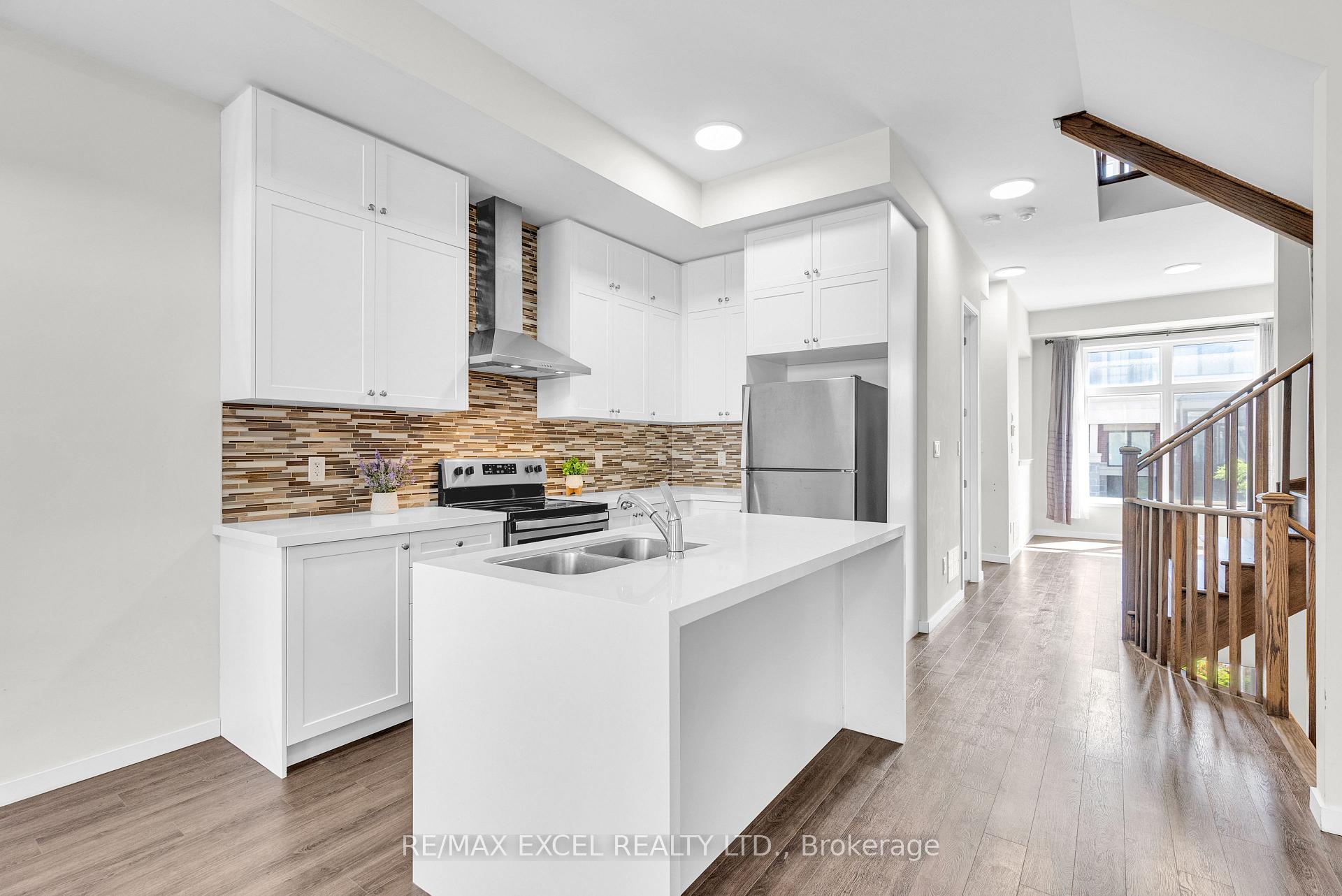 Photo 5 of 14 Andalusia Lane, Markham, Wismer — HOMEH