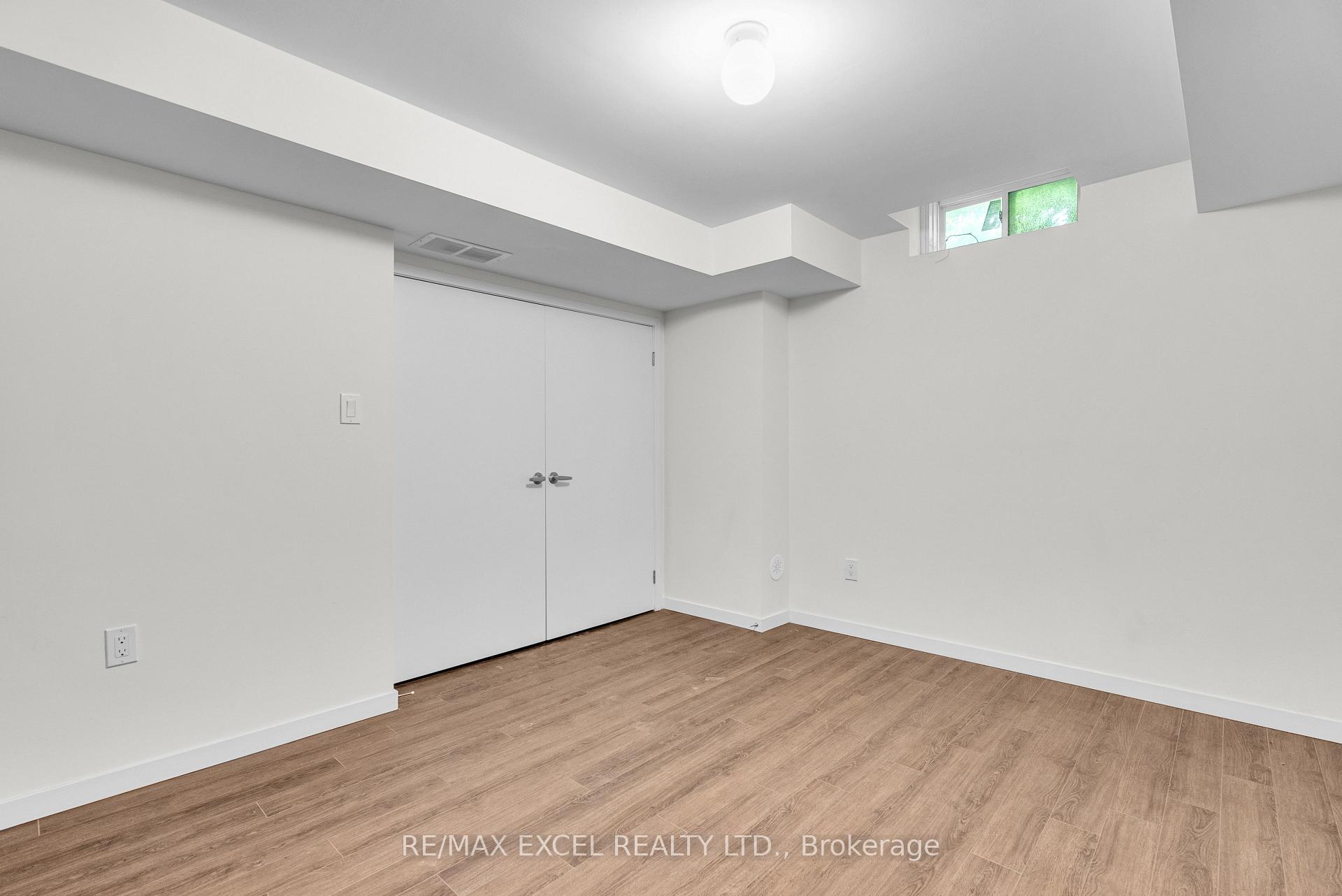 Photo 17 of 14 Andalusia Lane, Markham, Wismer — HOMEH