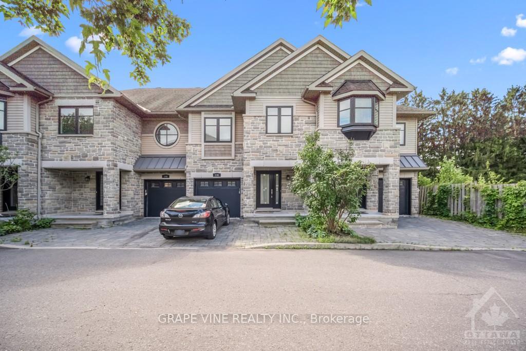 Photo 1 of 136 Montauk, Ottawa, Carleton Heights — HOMEH