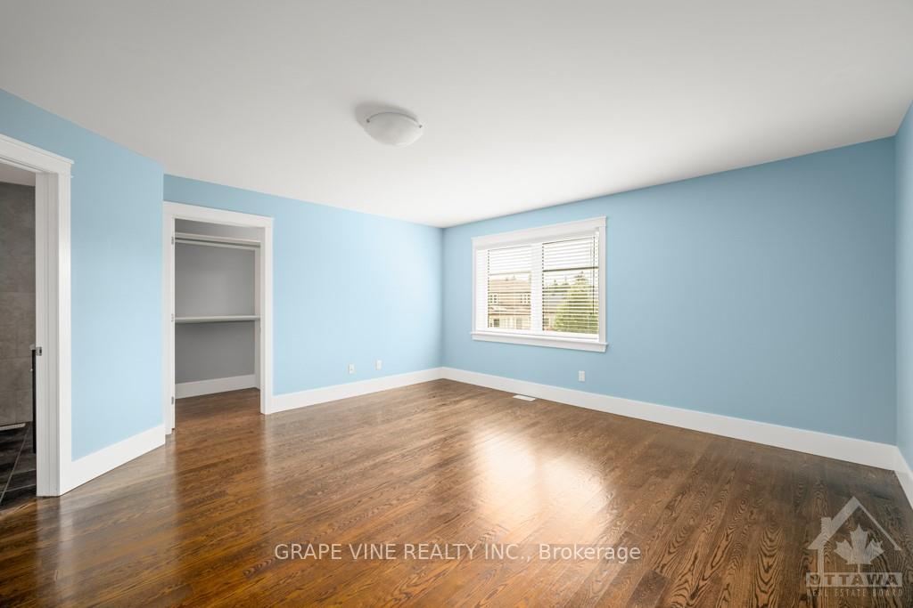Photo 6 of 136 Montauk, Ottawa, Carleton Heights — HOMEH