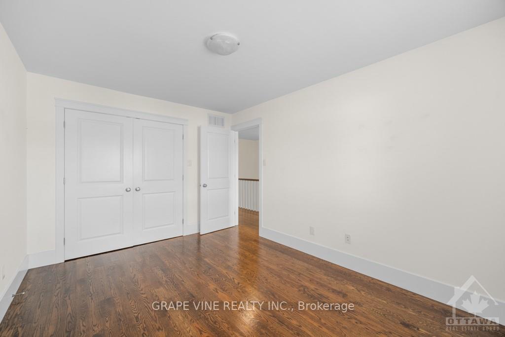 Photo 10 of 136 Montauk, Ottawa, Carleton Heights — HOMEH
