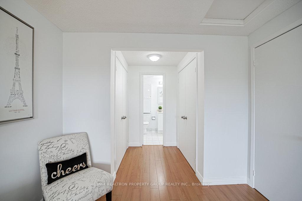Photo 27 of 85 Chloe Crescent, Markham, Middlefield — HOMEH